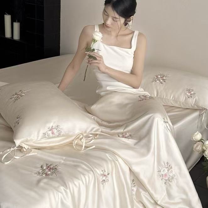 Luxury France Style Lyocell Fi - Embroidery Quilt Cover ulasan dan harga
